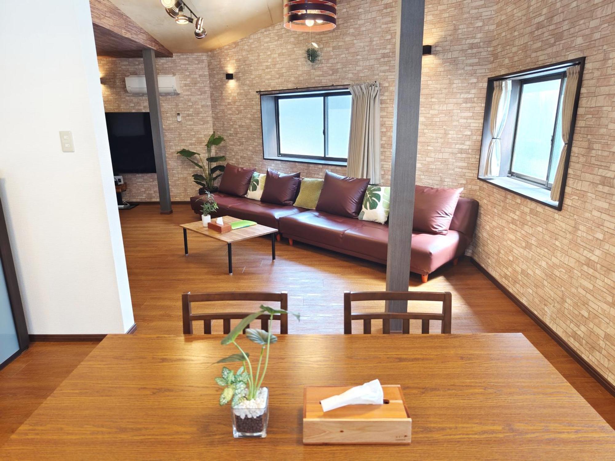 清潔#快適#広々なんば駅徒歩8分#9名宿泊可#Wi-Fiswitch#大画面tv Ósaka Exteriér fotografie
